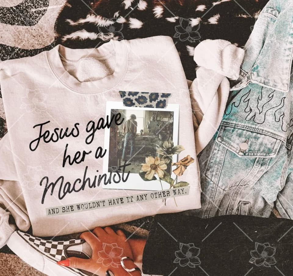 God gave her a mechanist - Multiple Sizes